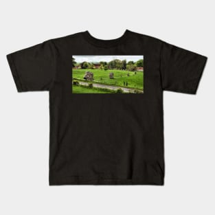 Avebury Stone Circle Kids T-Shirt